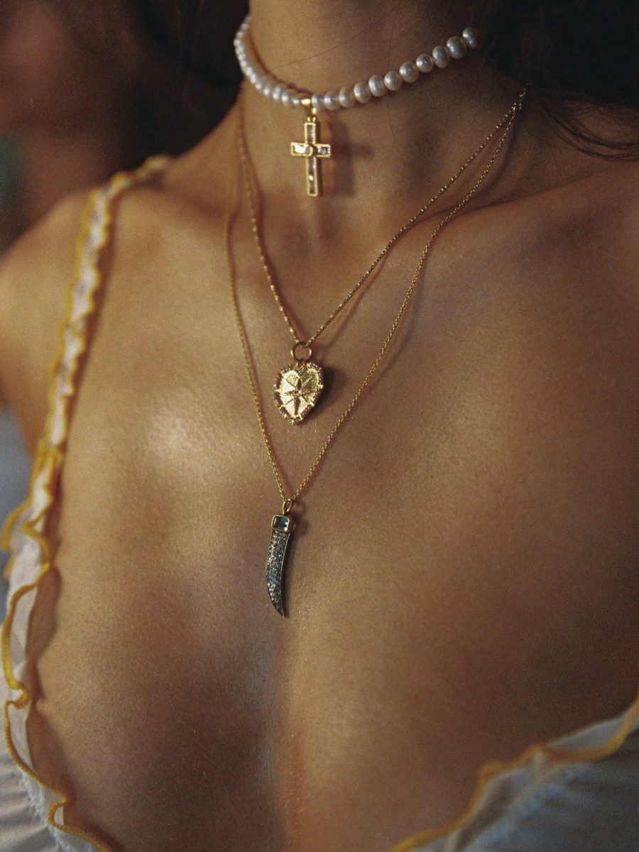 Jewelry Vanessa Mooney | The Esme Heart Necklace